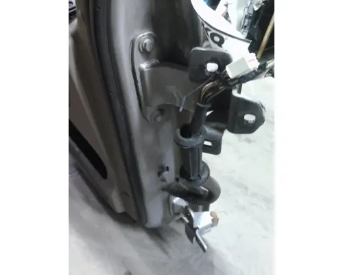 FREIGHTLINER CASCADIA 113-125 DOOR ASSEMBLY, FRONT