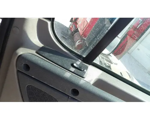 FREIGHTLINER CASCADIA 113-125 DOOR ASSEMBLY, FRONT