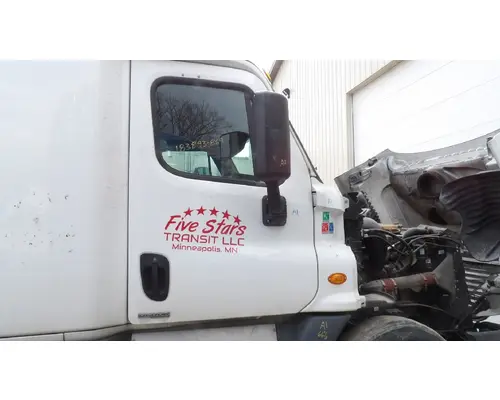 FREIGHTLINER CASCADIA 113-125 DOOR ASSEMBLY, FRONT