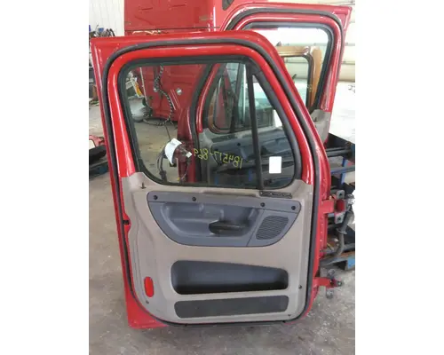 FREIGHTLINER CASCADIA 113-125 DOOR ASSEMBLY, FRONT