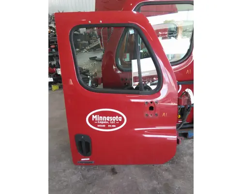 FREIGHTLINER CASCADIA 113-125 DOOR ASSEMBLY, FRONT