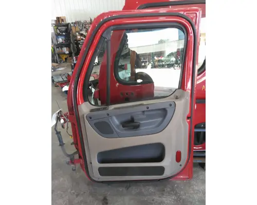FREIGHTLINER CASCADIA 113-125 DOOR ASSEMBLY, FRONT