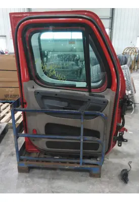 FREIGHTLINER CASCADIA 113-125 DOOR ASSEMBLY, FRONT