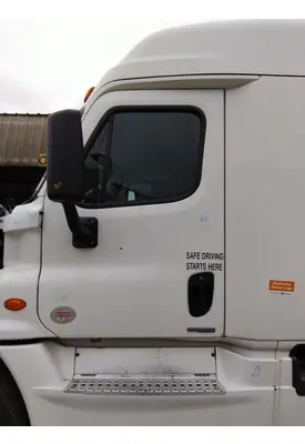 FREIGHTLINER CASCADIA 113-125 DOOR ASSEMBLY, FRONT