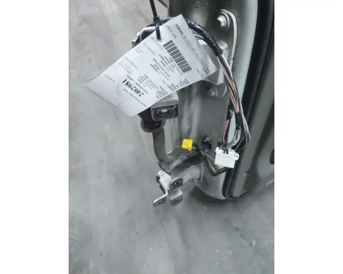 FREIGHTLINER CASCADIA 113-125 DOOR ASSEMBLY, FRONT