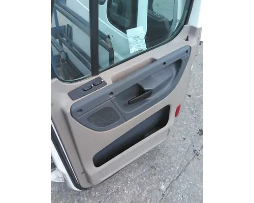 FREIGHTLINER CASCADIA 113-125 DOOR ASSEMBLY, FRONT