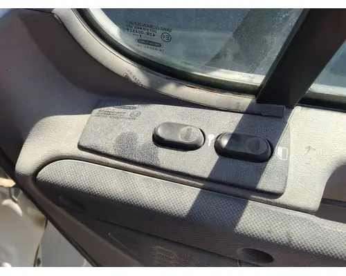 FREIGHTLINER CASCADIA 113-125 DOOR ASSEMBLY, FRONT