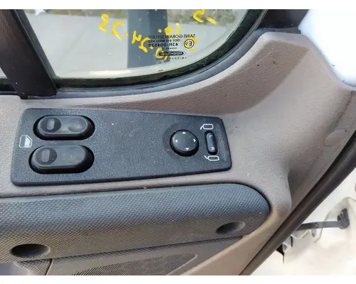 FREIGHTLINER CASCADIA 113-125 DOOR ASSEMBLY, FRONT