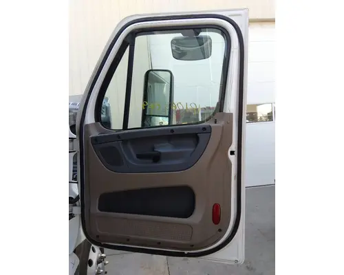 FREIGHTLINER CASCADIA 113-125 DOOR ASSEMBLY, FRONT