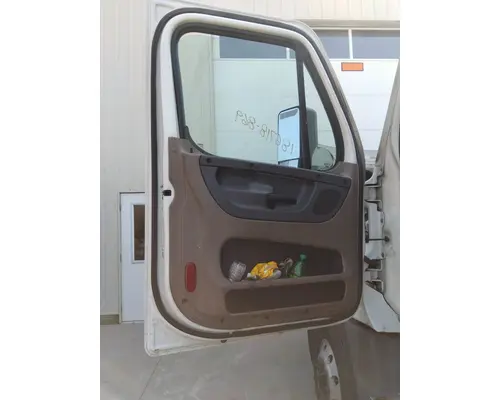 FREIGHTLINER CASCADIA 113-125 DOOR ASSEMBLY, FRONT