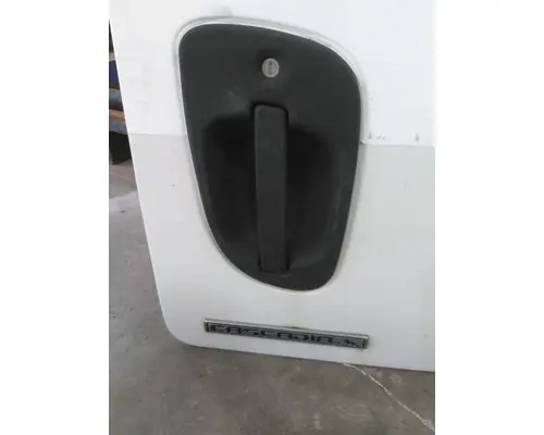 FREIGHTLINER CASCADIA 113-125 DOOR ASSEMBLY, FRONT