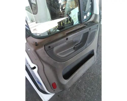 FREIGHTLINER CASCADIA 113-125 DOOR ASSEMBLY, FRONT