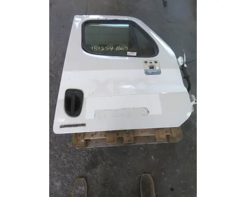 FREIGHTLINER CASCADIA 113-125 DOOR ASSEMBLY, FRONT