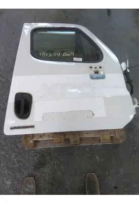 FREIGHTLINER CASCADIA 113-125 DOOR ASSEMBLY, FRONT