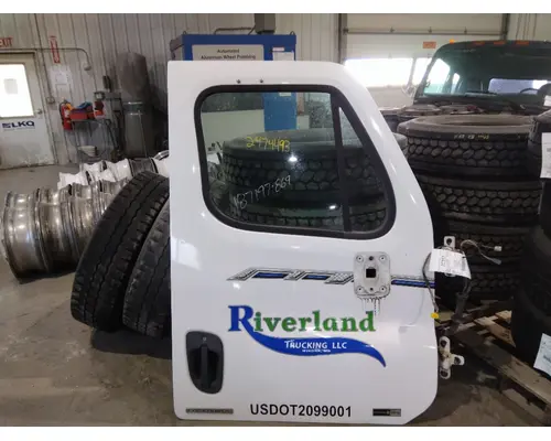 FREIGHTLINER CASCADIA 113-125 DOOR ASSEMBLY, FRONT