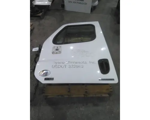 FREIGHTLINER CASCADIA 113-125 DOOR ASSEMBLY, FRONT