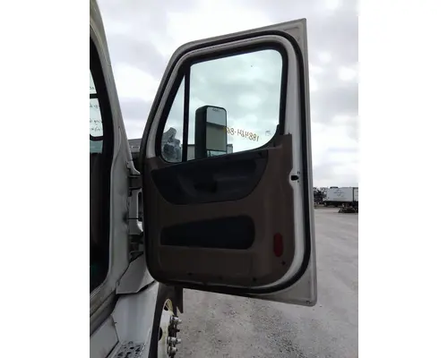 FREIGHTLINER CASCADIA 113-125 DOOR ASSEMBLY, FRONT