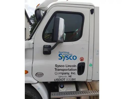 FREIGHTLINER CASCADIA 113-125 DOOR ASSEMBLY, FRONT