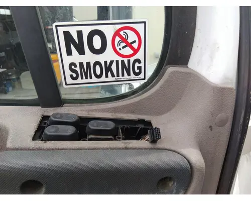 FREIGHTLINER CASCADIA 113-125 DOOR ASSEMBLY, FRONT