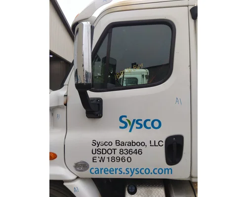 FREIGHTLINER CASCADIA 113-125 DOOR ASSEMBLY, FRONT