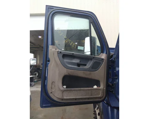 FREIGHTLINER CASCADIA 113-125 DOOR ASSEMBLY, FRONT