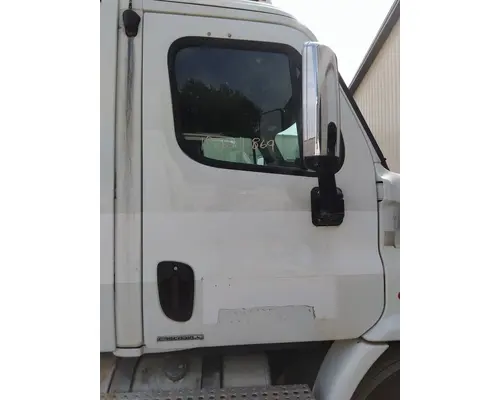 FREIGHTLINER CASCADIA 113-125 DOOR ASSEMBLY, FRONT