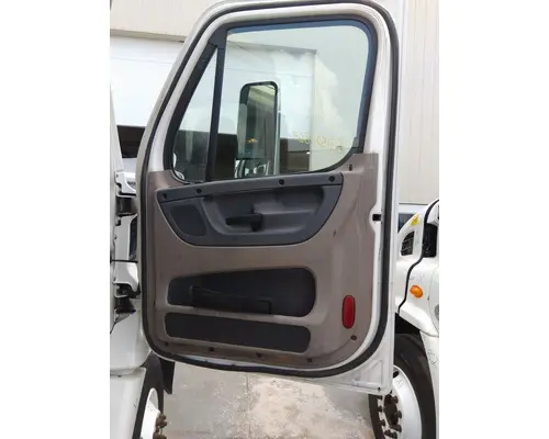 FREIGHTLINER CASCADIA 113-125 DOOR ASSEMBLY, FRONT