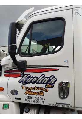FREIGHTLINER CASCADIA 113-125 DOOR ASSEMBLY, FRONT