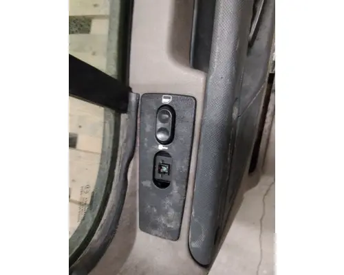 FREIGHTLINER CASCADIA 113-125 DOOR ASSEMBLY, FRONT