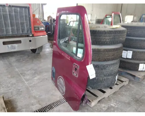 FREIGHTLINER CASCADIA 113-125 DOOR ASSEMBLY, FRONT