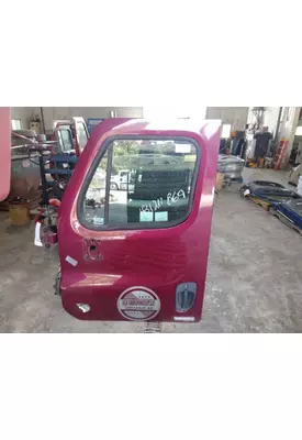 FREIGHTLINER CASCADIA 113-125 DOOR ASSEMBLY, FRONT