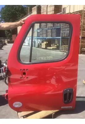 FREIGHTLINER CASCADIA 113-125 DOOR ASSEMBLY, FRONT