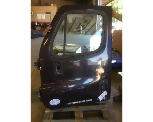 FREIGHTLINER CASCADIA 113-125 DOOR ASSEMBLY, FRONT