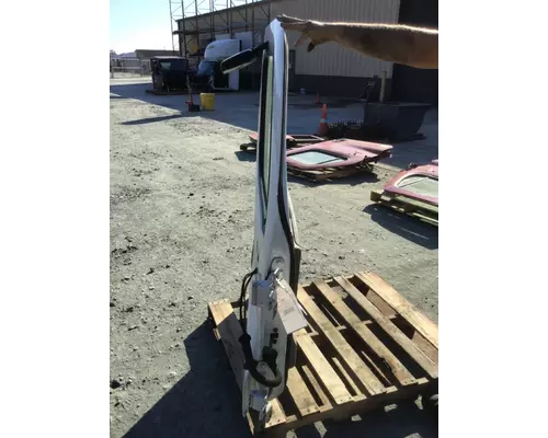FREIGHTLINER CASCADIA 113-125 DOOR ASSEMBLY, FRONT