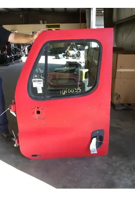 FREIGHTLINER CASCADIA 113-125 DOOR ASSEMBLY, FRONT