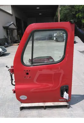 FREIGHTLINER CASCADIA 113-125 DOOR ASSEMBLY, FRONT