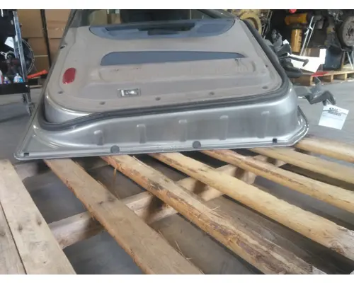 FREIGHTLINER CASCADIA 113-125 DOOR ASSEMBLY, FRONT