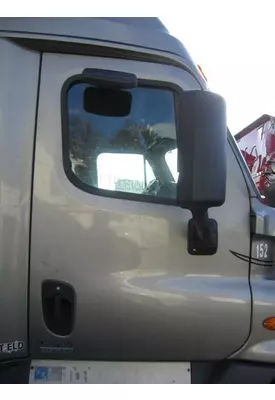 FREIGHTLINER CASCADIA 113-125 DOOR ASSEMBLY, FRONT