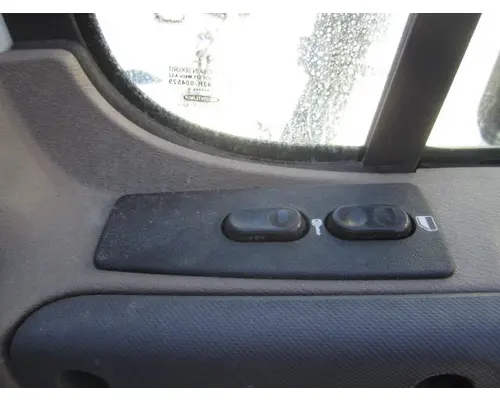 FREIGHTLINER CASCADIA 113-125 DOOR ASSEMBLY, FRONT