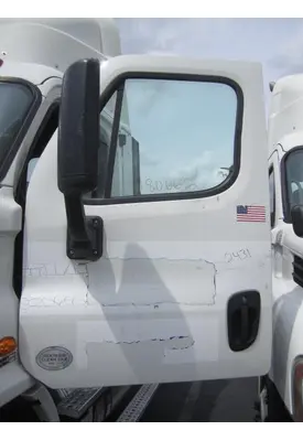 FREIGHTLINER CASCADIA 113-125 DOOR ASSEMBLY, FRONT