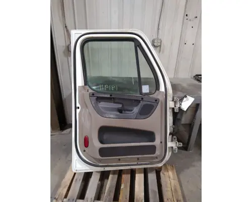 FREIGHTLINER CASCADIA 113-125 DOOR ASSEMBLY, FRONT