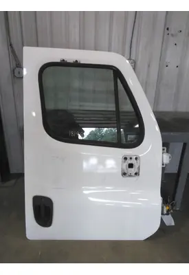 FREIGHTLINER CASCADIA 113-125 DOOR ASSEMBLY, FRONT