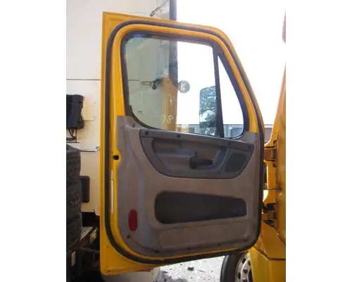FREIGHTLINER CASCADIA 113-125 DOOR ASSEMBLY, FRONT