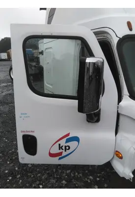FREIGHTLINER CASCADIA 113-125 DOOR ASSEMBLY, FRONT