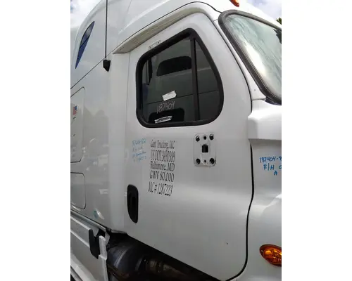 FREIGHTLINER CASCADIA 113-125 DOOR ASSEMBLY, FRONT