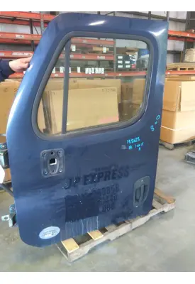FREIGHTLINER CASCADIA 113-125 DOOR ASSEMBLY, FRONT