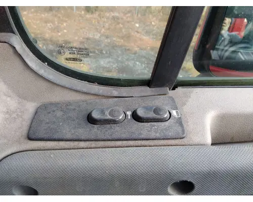 FREIGHTLINER CASCADIA 113-125 DOOR ASSEMBLY, FRONT