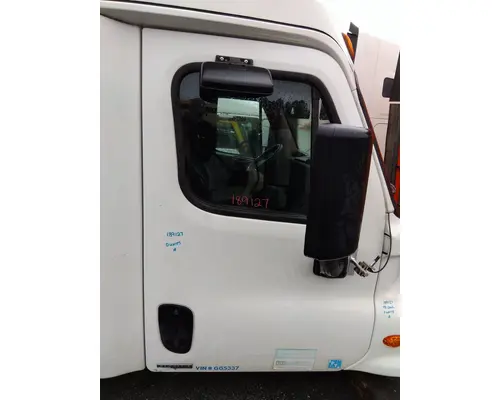 FREIGHTLINER CASCADIA 113-125 DOOR ASSEMBLY, FRONT