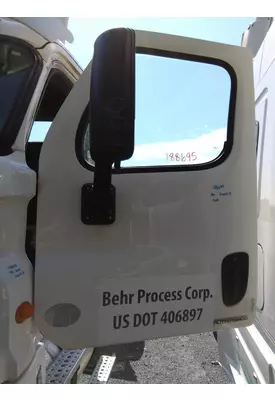 FREIGHTLINER CASCADIA 113-125 DOOR ASSEMBLY, FRONT