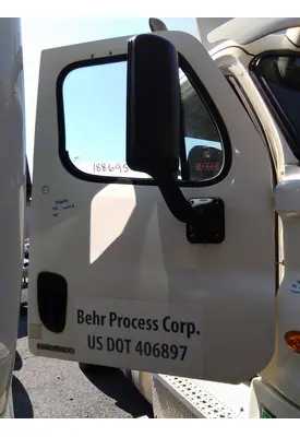 FREIGHTLINER CASCADIA 113-125 DOOR ASSEMBLY, FRONT